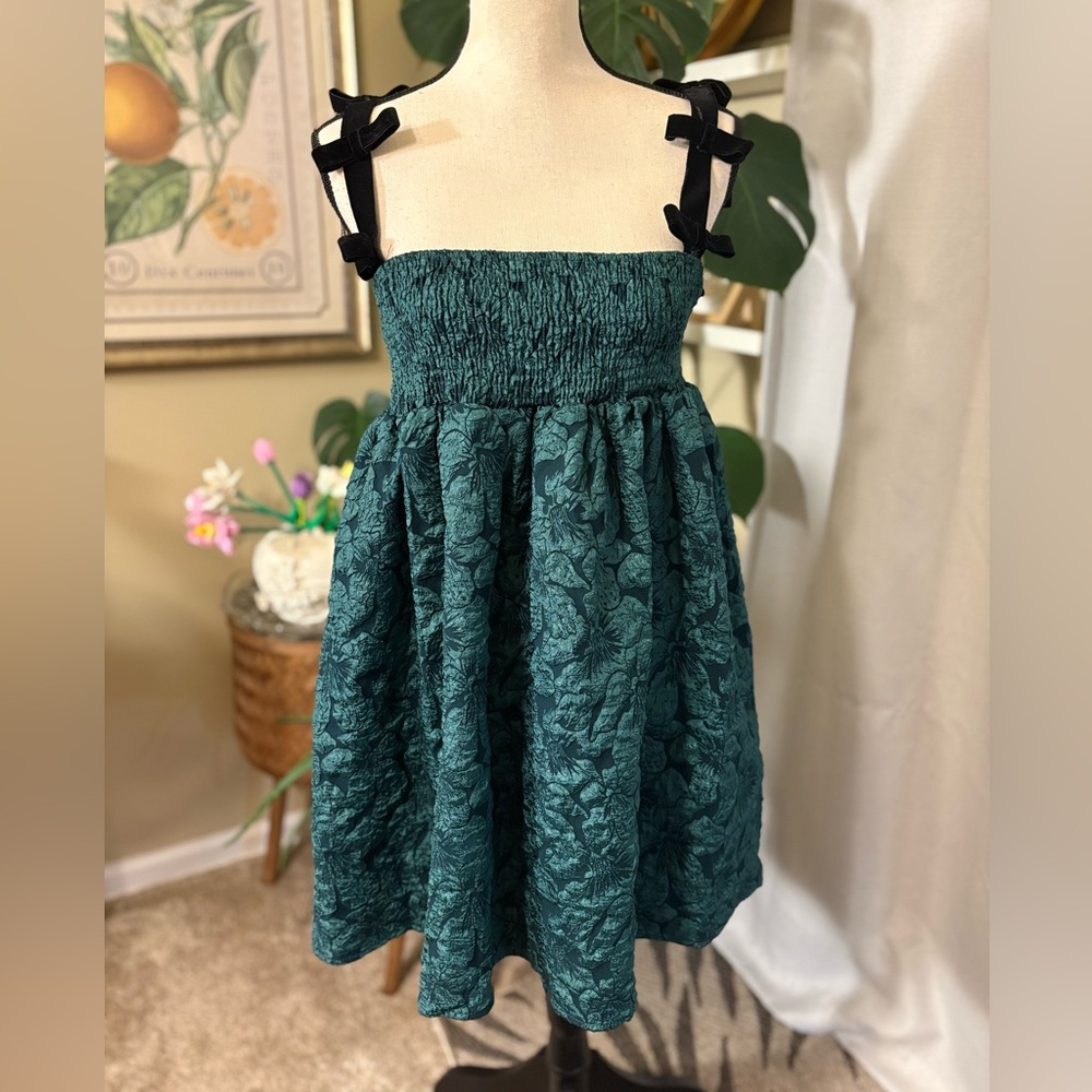 Emerald Green Mini Dress with Black Bow Velvet Straps - Picture 3 of 10